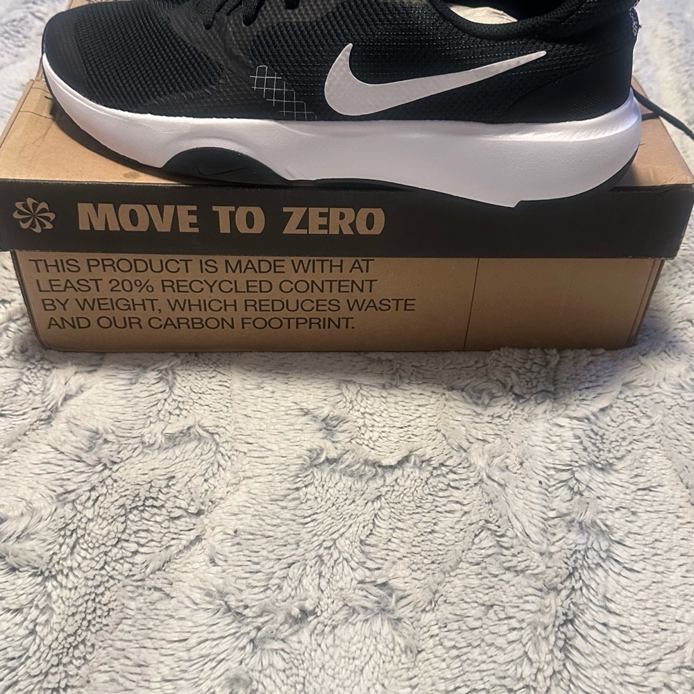 Nike Black and White Athletic Shoes